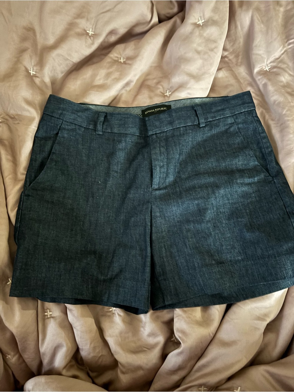 Banana Republic Dark Denim-Look Women’s Shorts